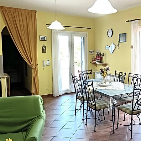 Villa Melany Casa Vacanza П'єдімонте-Етнео Екстер'єр фото