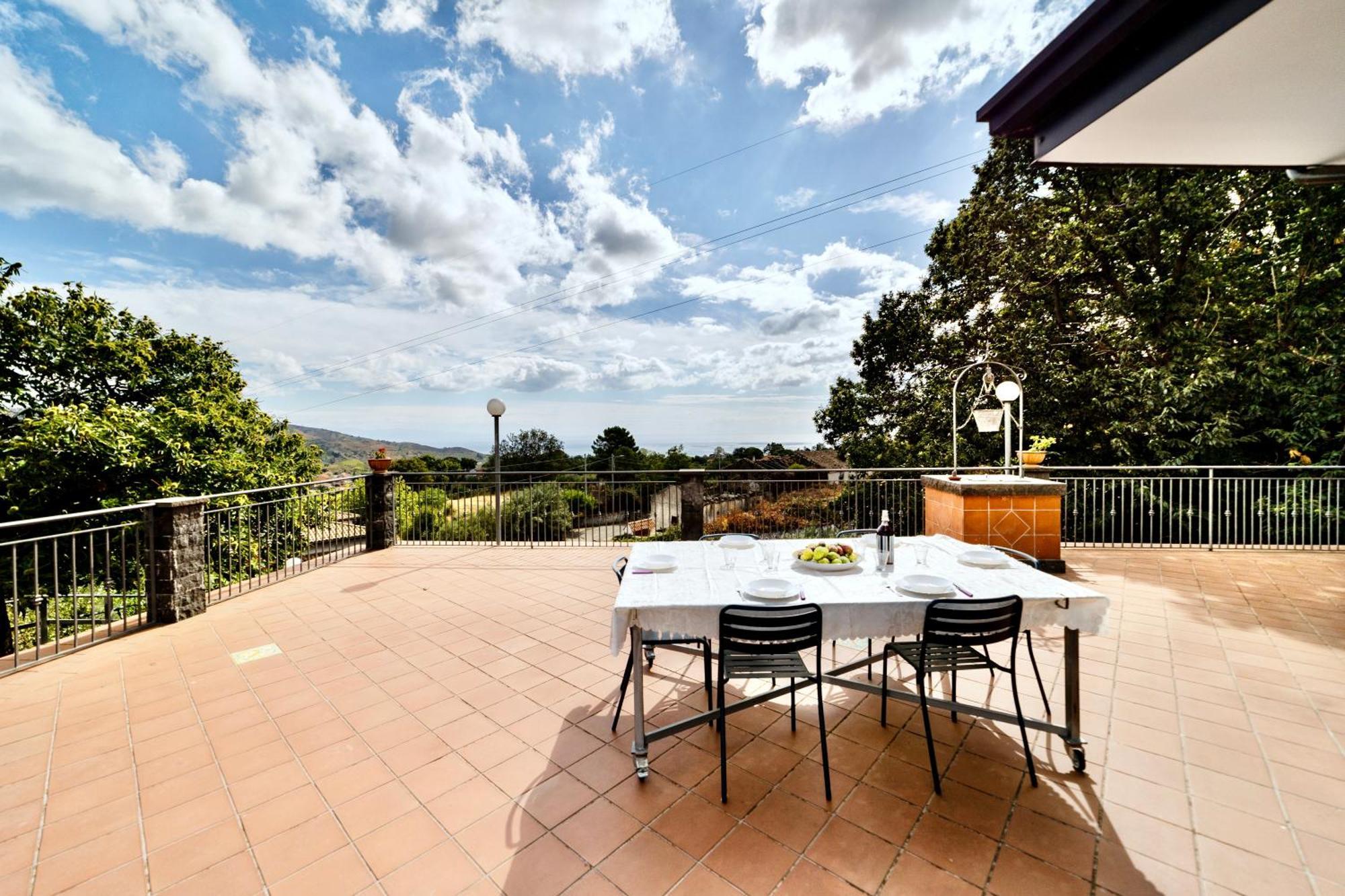 Villa Melany Casa Vacanza П'єдімонте-Етнео Екстер'єр фото