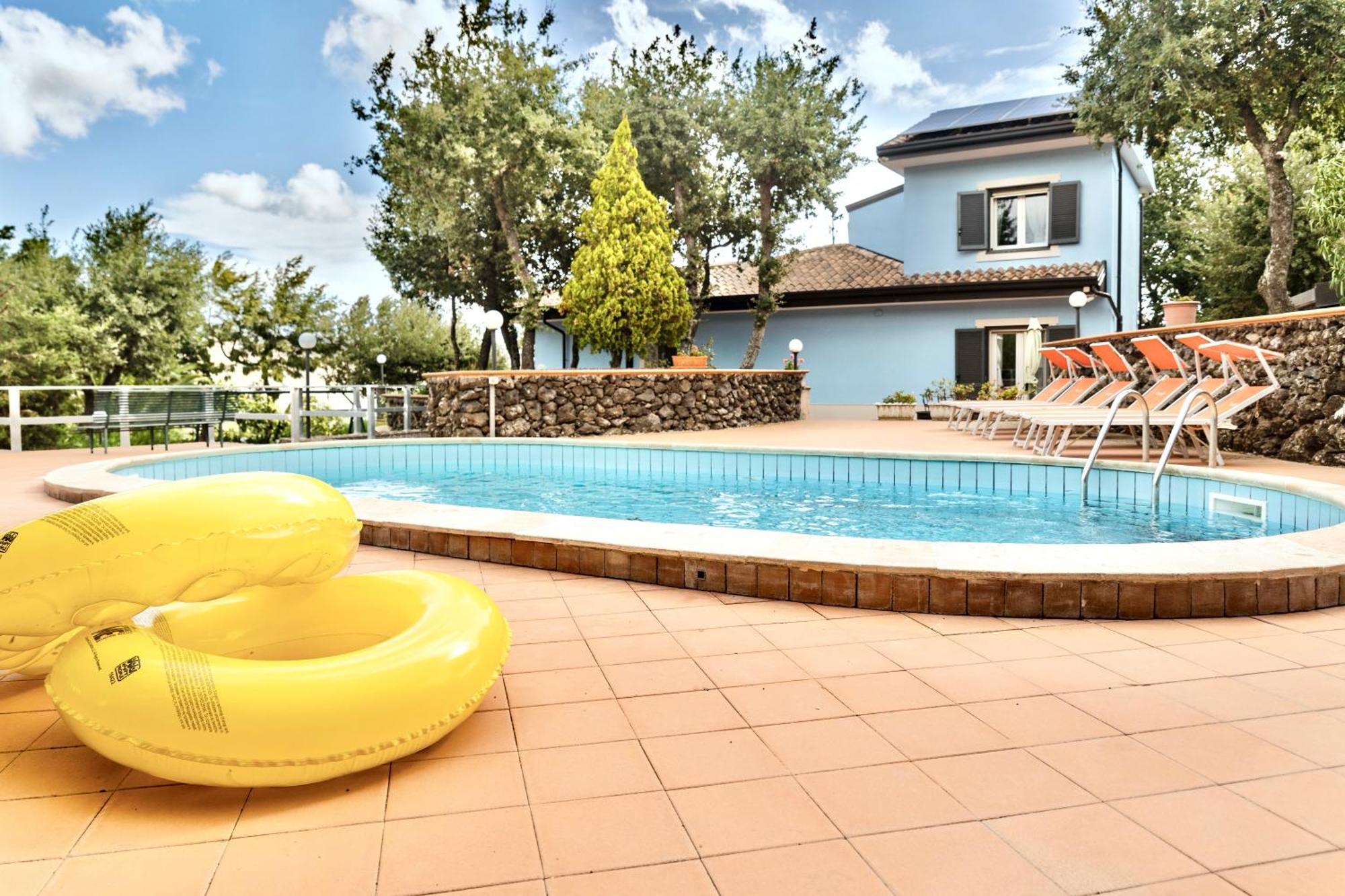 Villa Melany Casa Vacanza П'єдімонте-Етнео Екстер'єр фото
