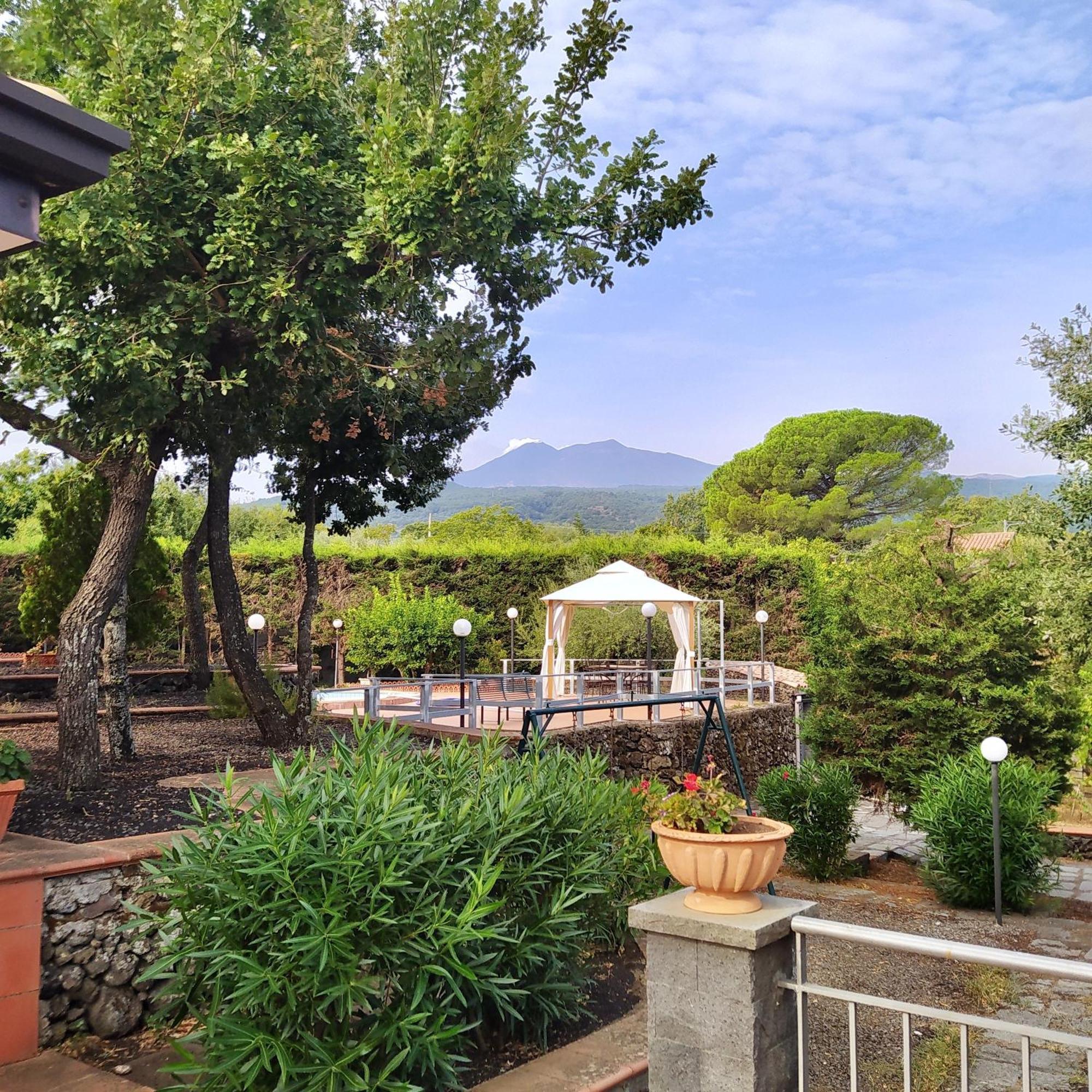 Villa Melany Casa Vacanza П'єдімонте-Етнео Екстер'єр фото