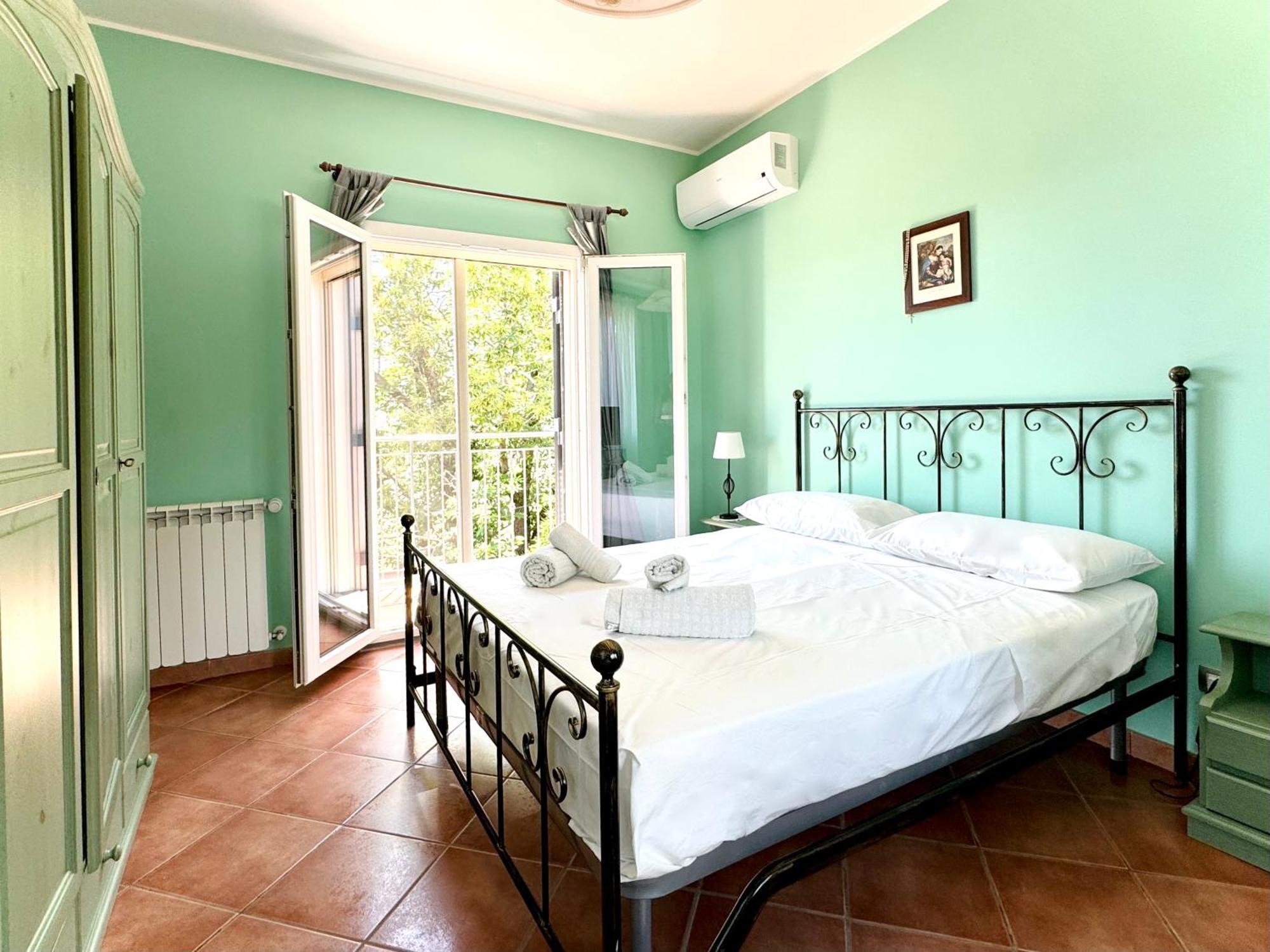 Villa Melany Casa Vacanza П'єдімонте-Етнео Екстер'єр фото