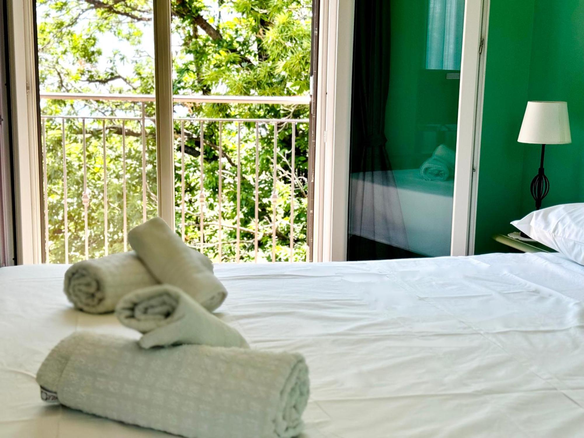 Villa Melany Casa Vacanza П'єдімонте-Етнео Екстер'єр фото