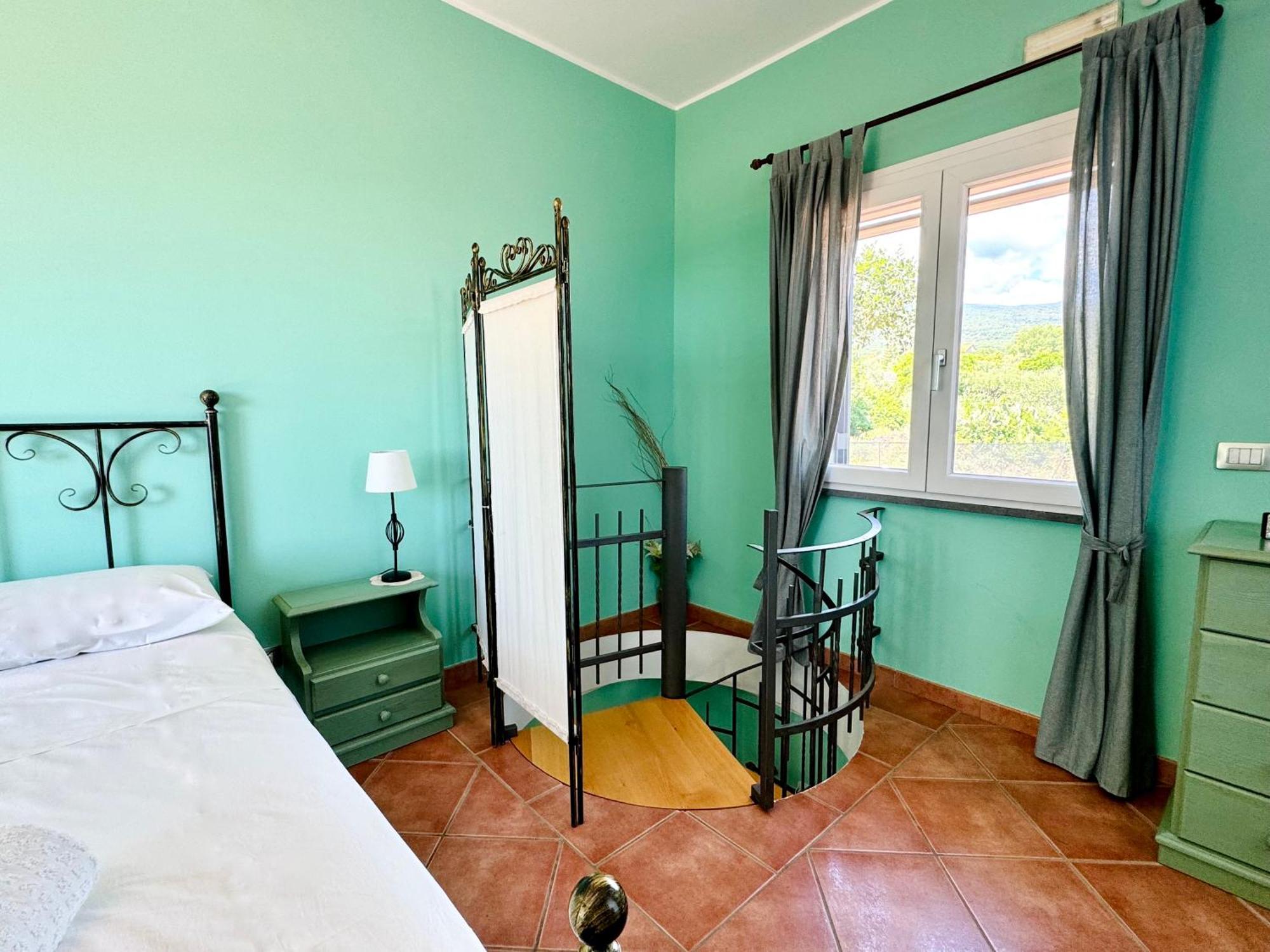 Villa Melany Casa Vacanza П'єдімонте-Етнео Екстер'єр фото